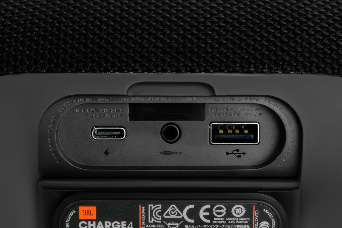 JBL Charge 4 Portable Bluetooth Speaker (Black)