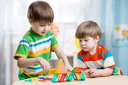 70 Piece Magnetic Tile Set