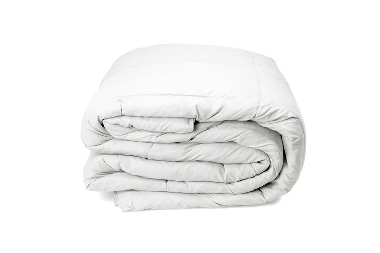 Royal Comfort Pure Soft Deluxe 50% Duck Feather and 50% Down Quilt (Dingle)