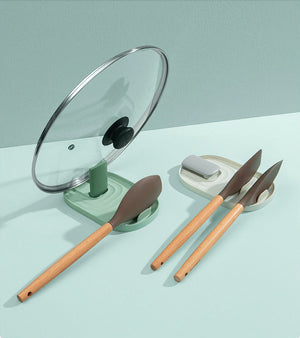 Kitchen spoon and lid rest