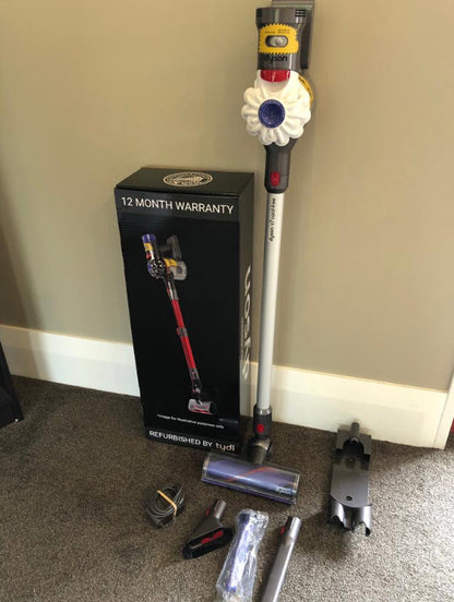 Dyson V7 Awesome value  Refurbished **SUPER SPECIAL JUST $259.00 **