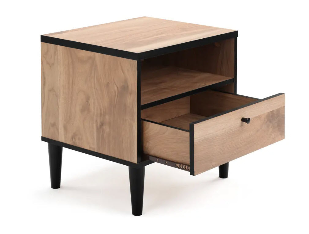 Shangri-La Avalon Bedside Table (Oak)