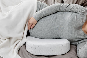 Ovela Bamboo Cover Pregnancy Wedge Pillow