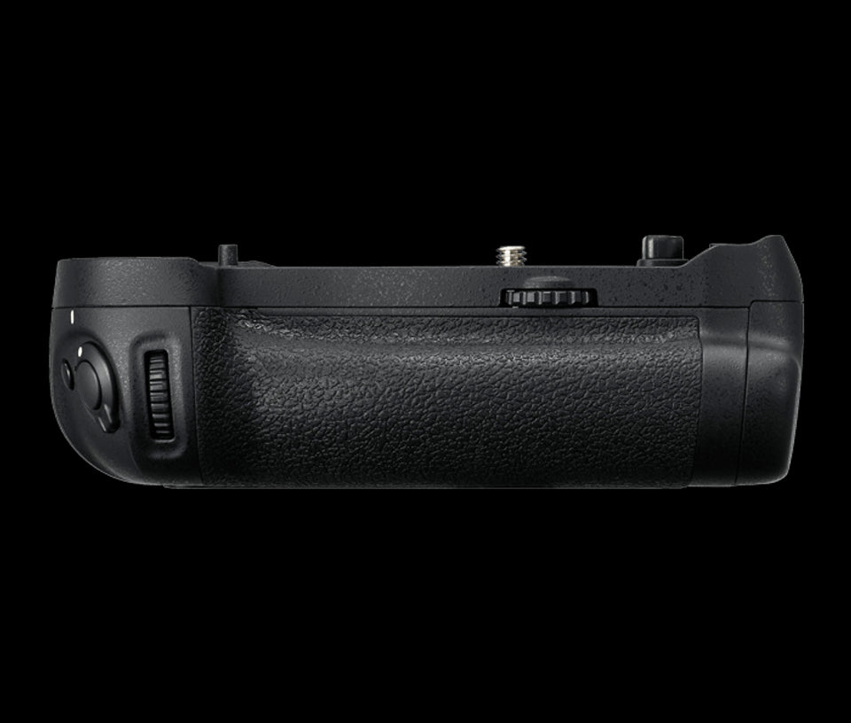 Nikon MB-D18 Multi Power Battery Pack