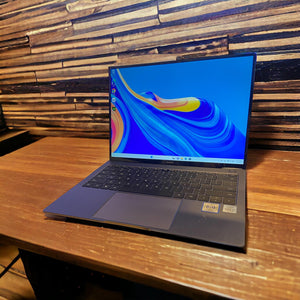 Huawei MateBook X Pro 10th Quad i7-10510U 16GB RAM 256GB SSD Win11