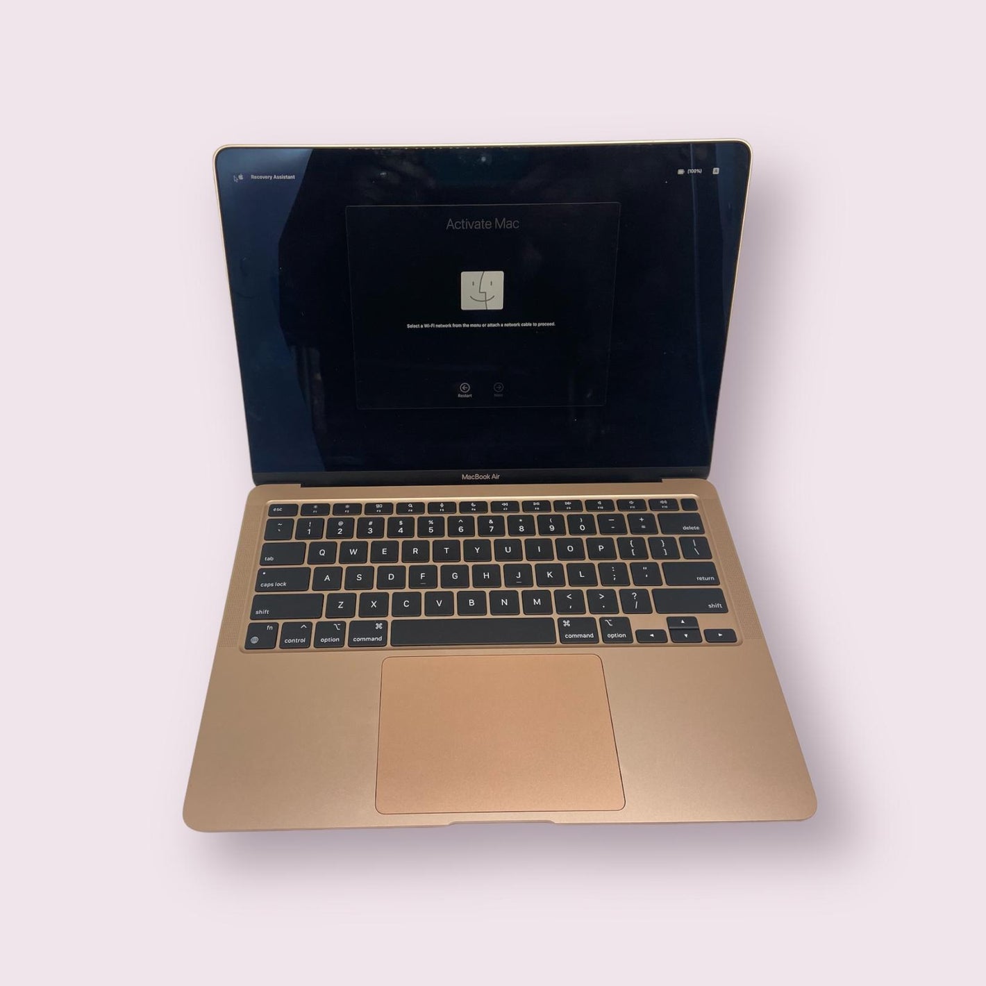 Apple Macbook Air 13” M1 8 Core CPU 7 Core GPU 8GB RAM **FAULTY**