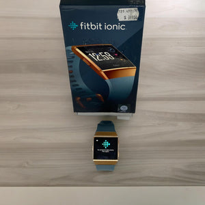 Fitbit FB503 Green Strap Gold Body