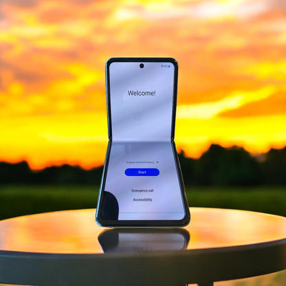 Galaxy Z Flip3 (5G) 256GB Lavender $1 RESERVE