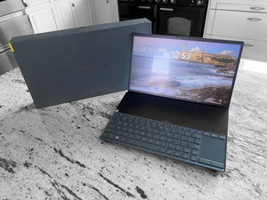 Asus ZenBook 10th Quad i7-10510U 16GB RAM 512GB SSD Dual Touch Screen Win11