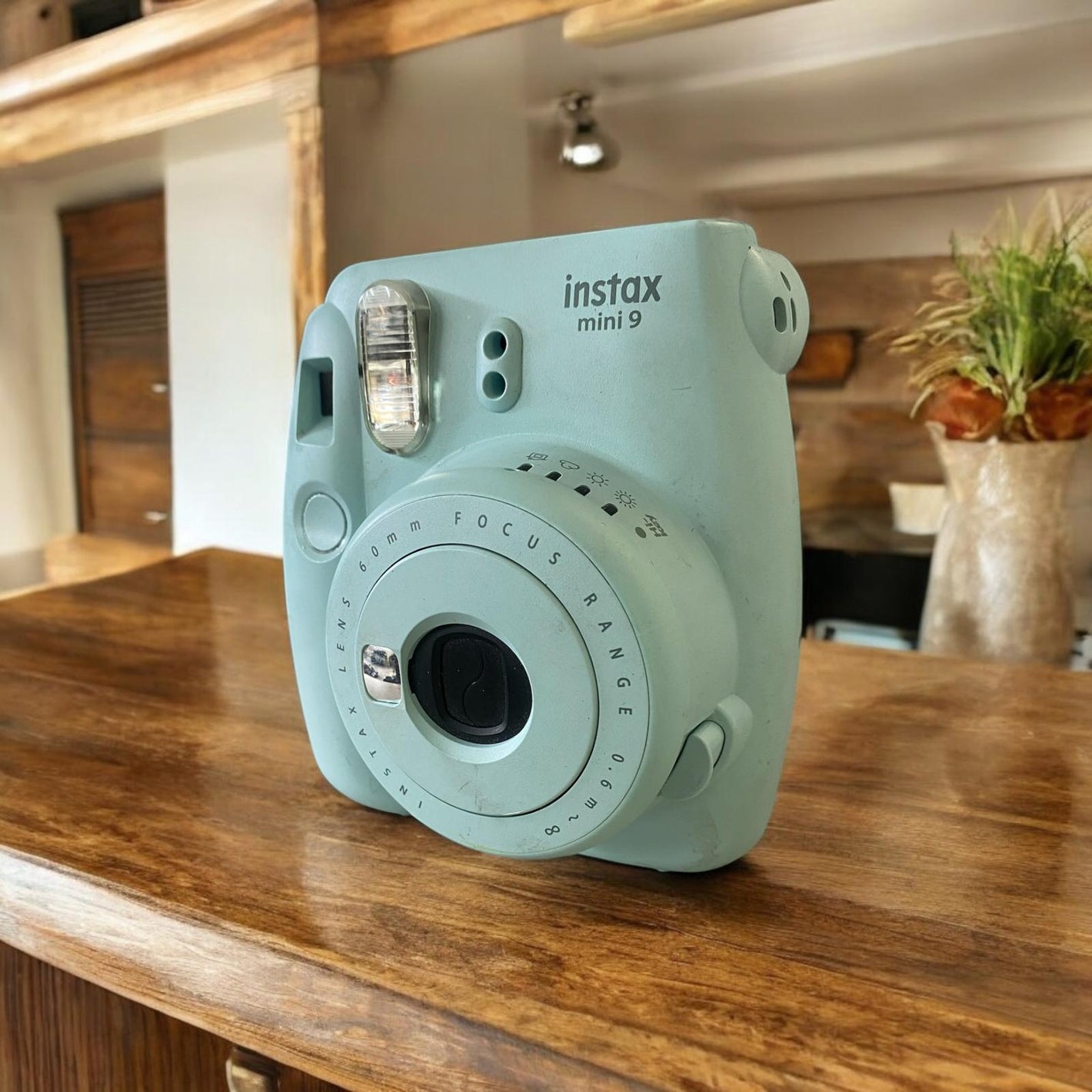 Fujifilm Instax Mini 9 Instant Camera (Mint)