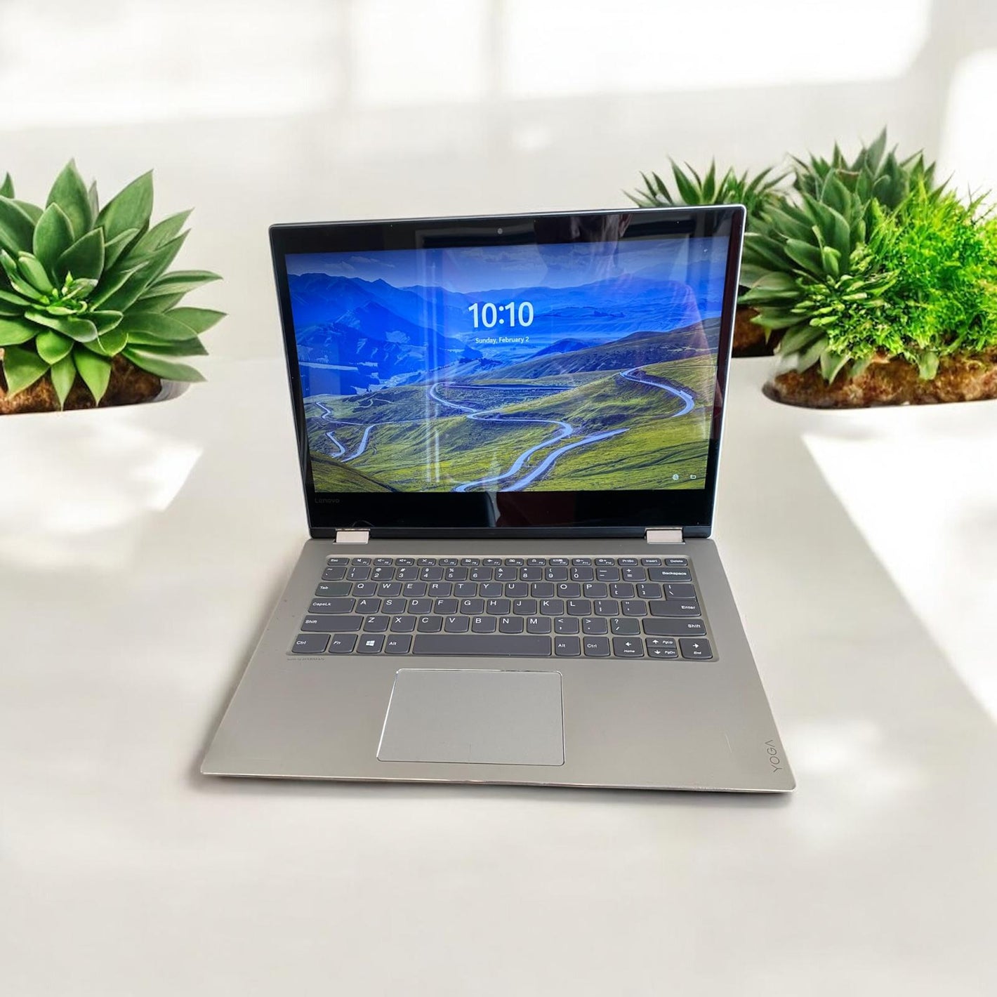 Lenovo Yoga 520 14.0” Touch Screen Intel Core i3-7100U 8GB RAM 256GB SSD Win11