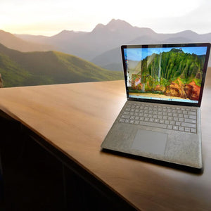 Microsoft Surface Laptop 2 13.5” 8th Gen Quad i5 8GB RAM 256GB SSD Win11