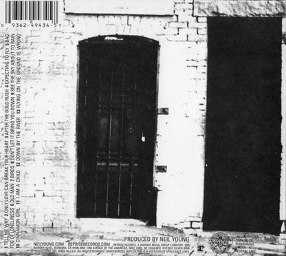 Neil Young – Live At The Cellar Door