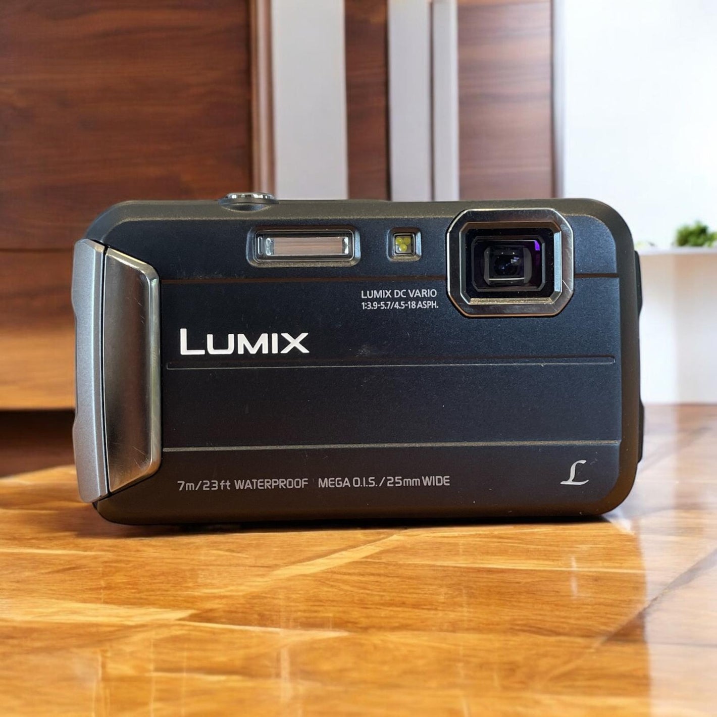 Panasonic LUMIX DMC-FT25