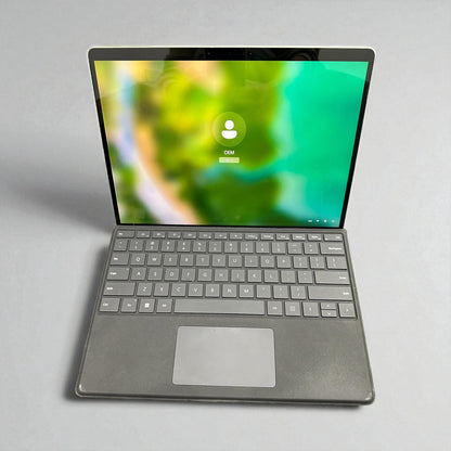 Microsoft Surface Pro 9 13” Touch 12th Gen 10 Core i5-1235U 8GB 256GB SSD +KB