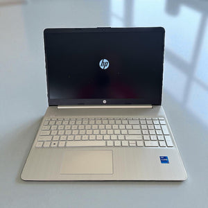 HP 15.6-inch Touch-Screen Laptop, 11th Generation Intel Core i7-1165G7, Intel Iris Xe Graphics, 16 G