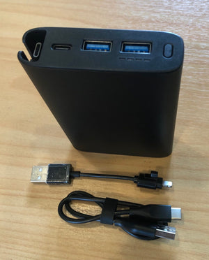 KOGAN 10000MAH POWER BANK WITH BUILT-IN CABLE SLOT